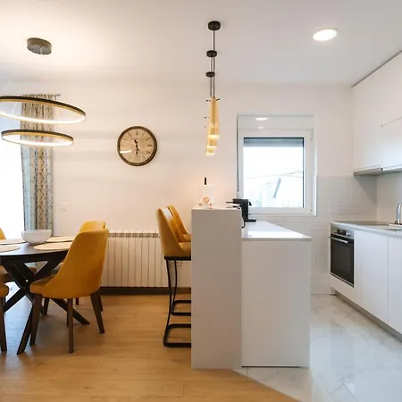 Apartament Nika Surčin